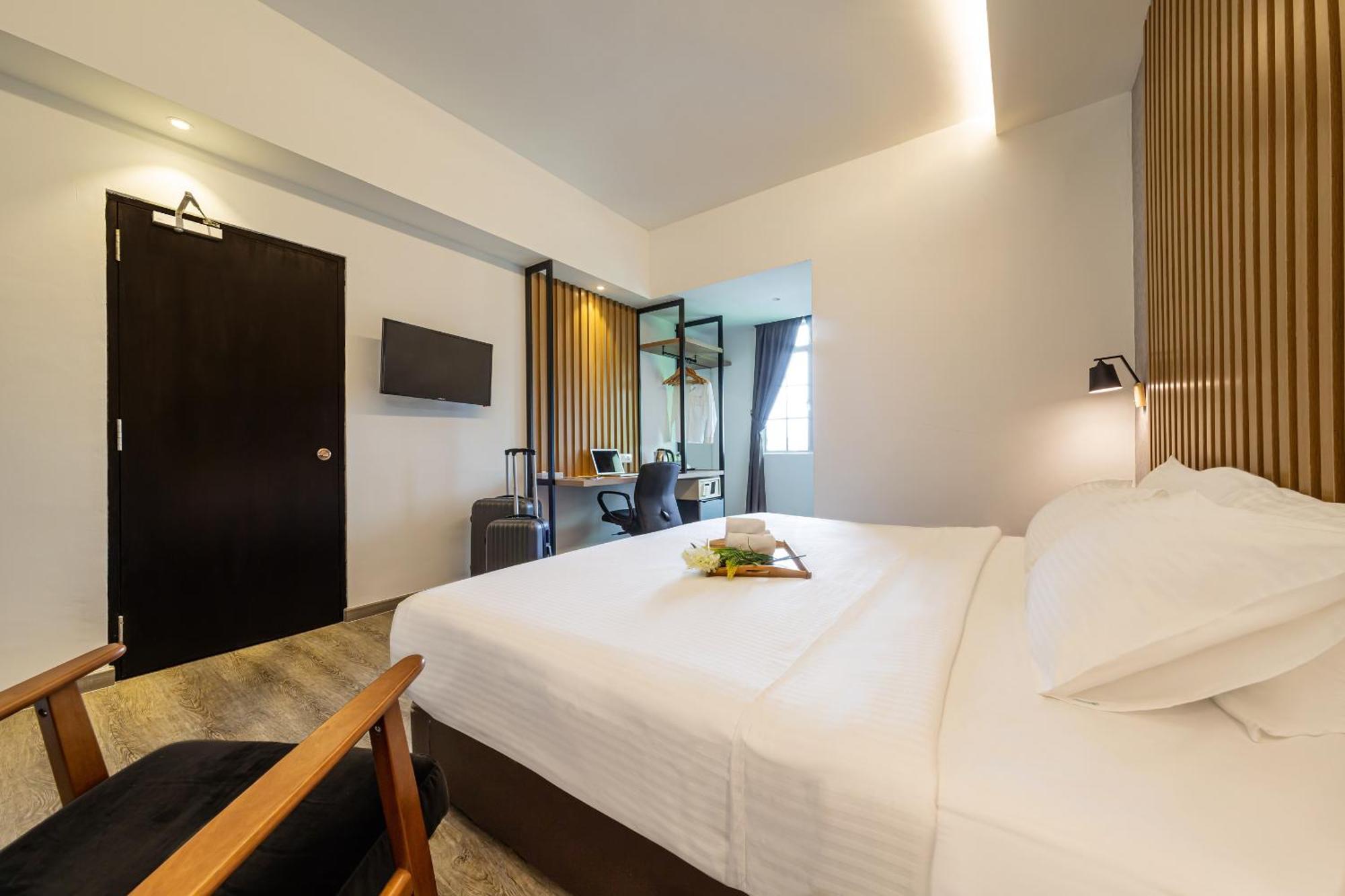 Thy Executive Hotel Johor Bahru Exterior photo